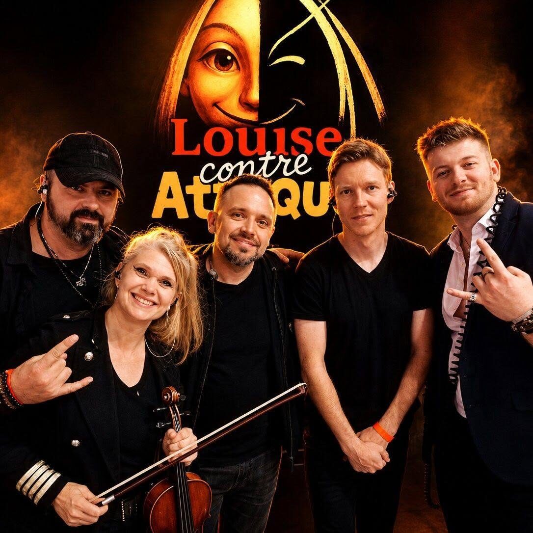 Louise Contre-Attaque sur scène